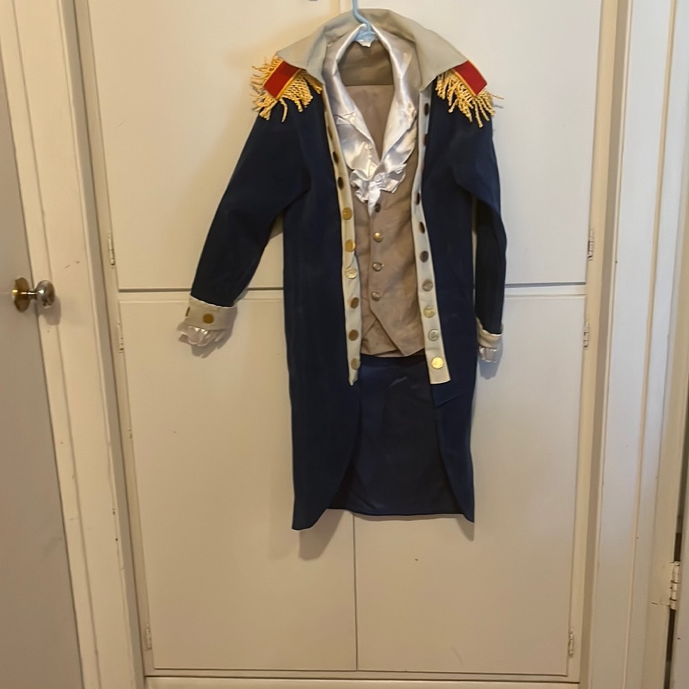 Kids George Washington costume no wig.